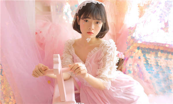 军垦路街道供卵试管代怀生子多少钱？这一直是很多不孕不育家庭关注的话题。在中国，不孕不育的发生率越来越高，根据《中国不孕不育现状调研报告》显示，育龄夫妇的不孕不育率从20年前的3%增长至现在的12.5%-18.2%，患者人数高达6000万以上。在这样的背景下，许多家庭通过供卵试管来实现自己的生育梦想。那么，供卵试管代怀生子的费用到底是多少呢？